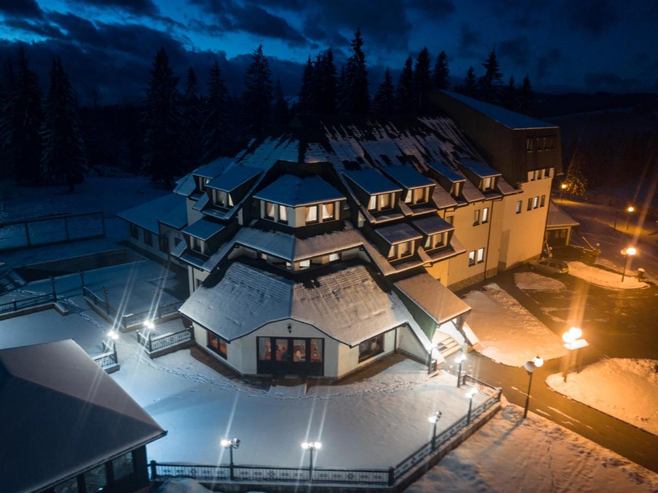 Hotel Zlatarski Zlatnik Nova Varos Exterior photo